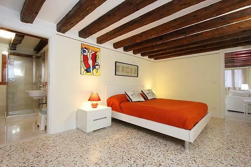 Alberto Apartment In Venice
